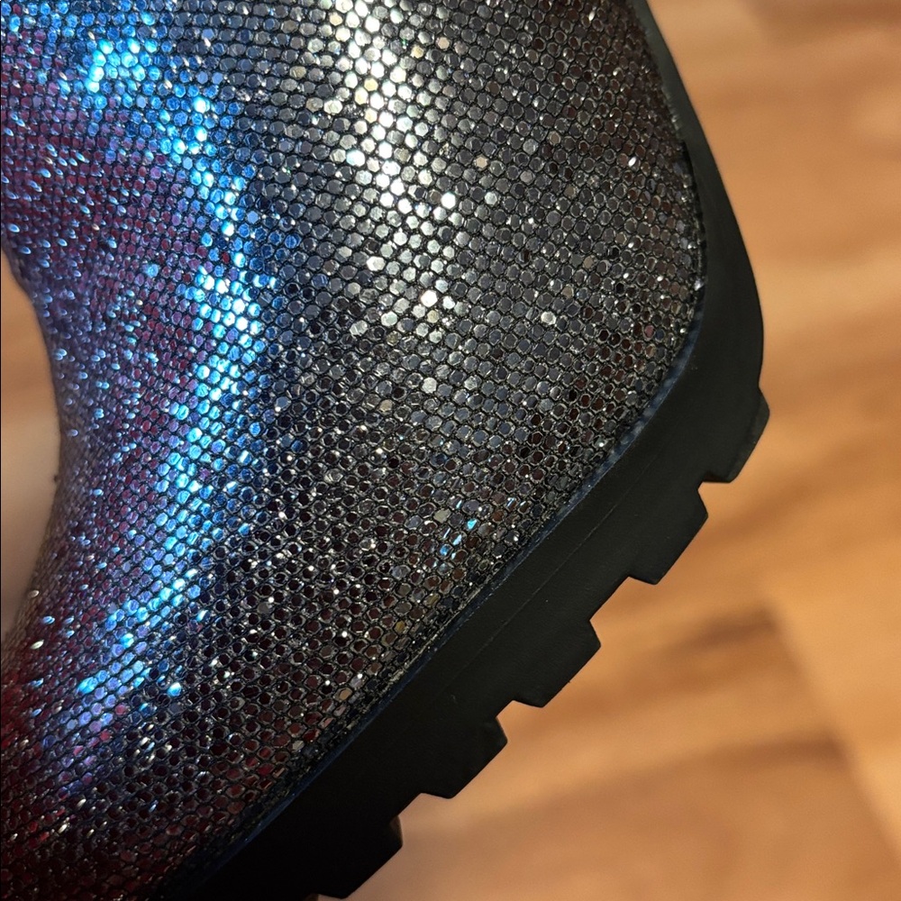Silver Glitter Ankle Boots, Sz 6.5 - Picture 5 of 8